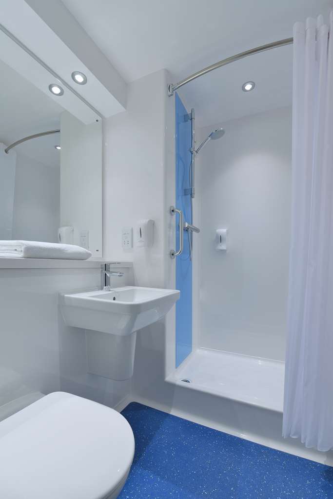 Travelodge Bedford Goldington Road Стая снимка